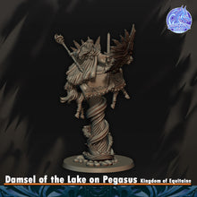 Load image into Gallery viewer, Dame du Lac