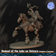 Load image into Gallery viewer, Dame du Lac
